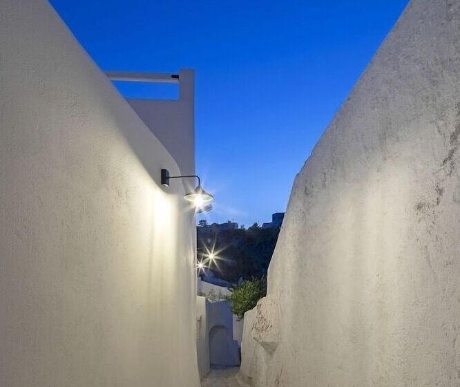 Pension (Hôtel basse catégorie) Acave Santorini Suites