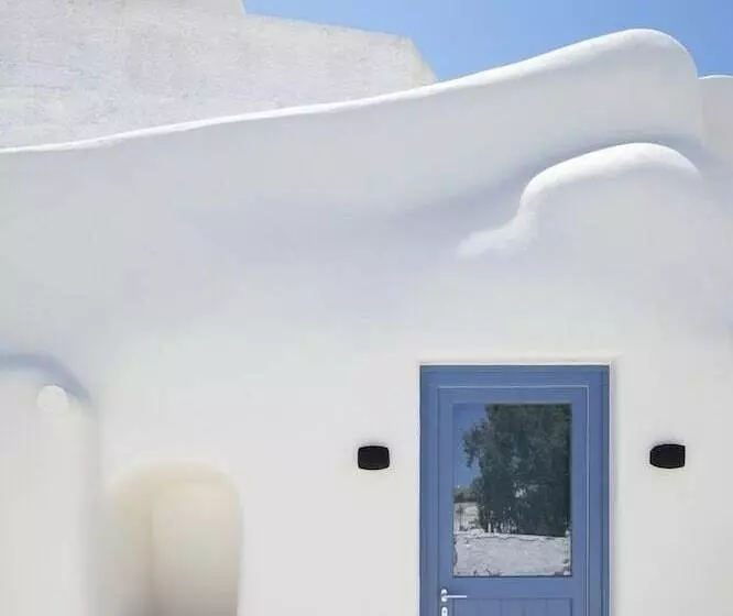 Majatalo Acave Santorini Suites