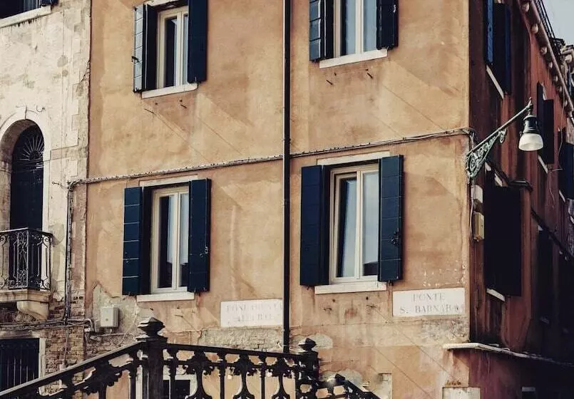 پانسیون Palazzetto Barnaba