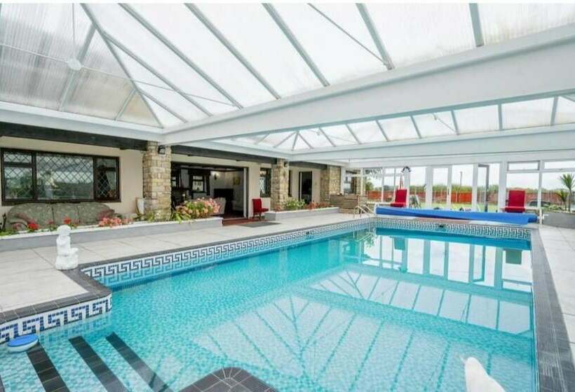 إقامة Luxury Farm House With Swimming Pool Eurovision 23