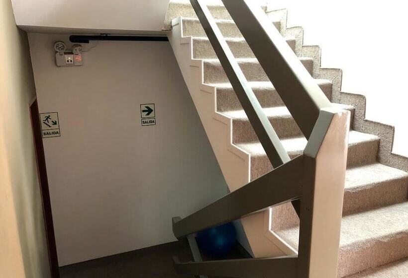 צימר Walker's House