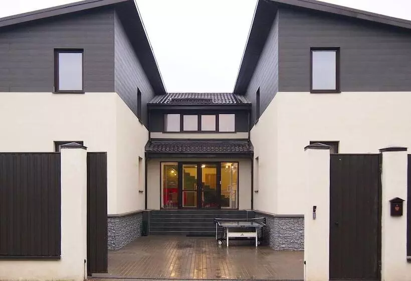 Guest House Opaliha Loft Rooms   Hostel