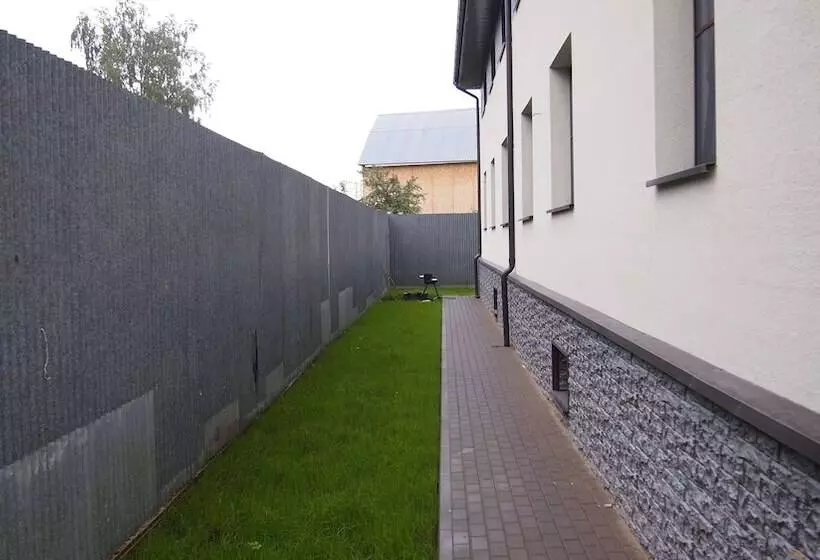 Guest House Opaliha Loft Rooms   Hostel