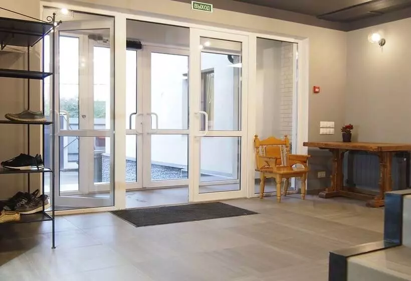 Guest House Opaliha Loft Rooms   Hostel