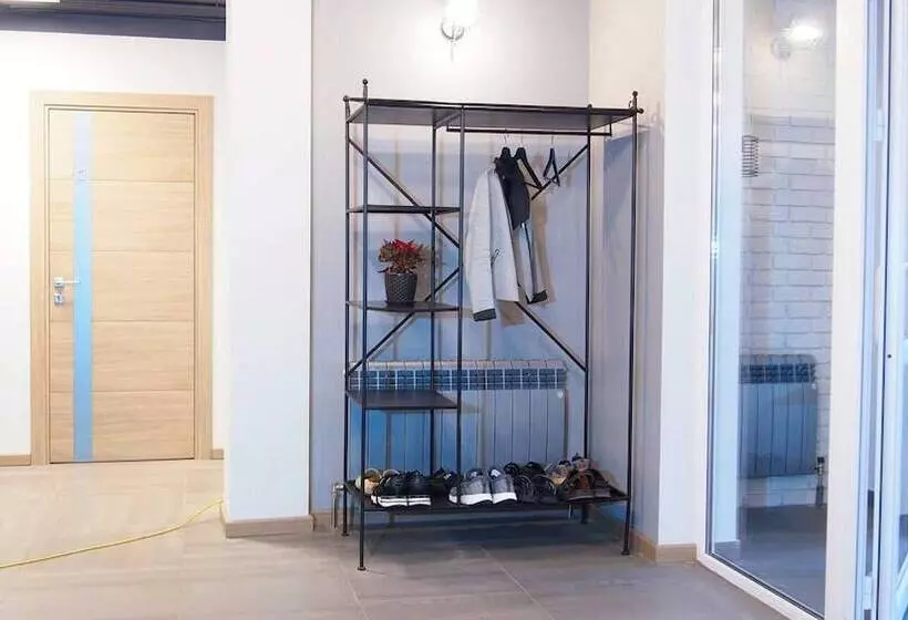 Guest House Opaliha Loft Rooms   Hostel