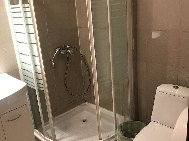 Hostel Gnezdo Pokrovka