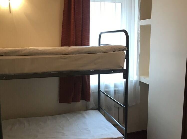 Hostel Gnezdo Pokrovka