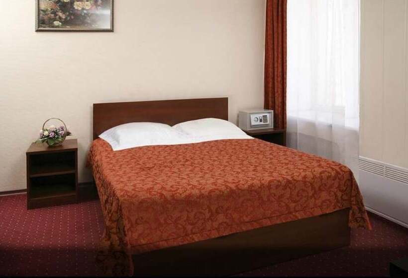 Hostel Gnezdo Pokrovka