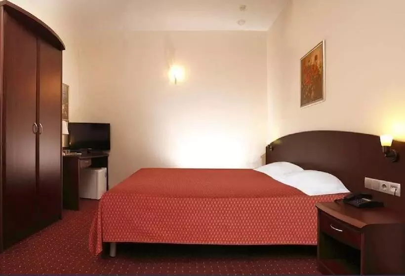 Hostel Gnezdo Pokrovka