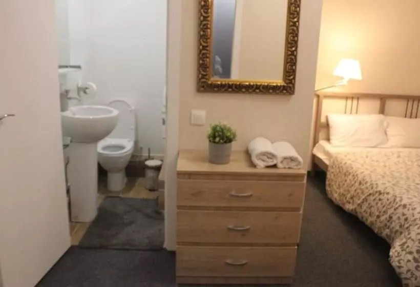 ホテル Bercy Arbat