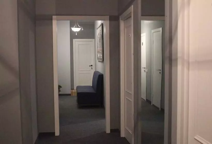 ホテル Bercy Arbat