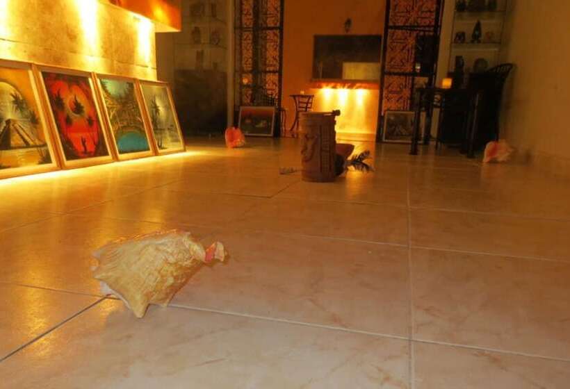 هتل Casona 66 Merida Boutique