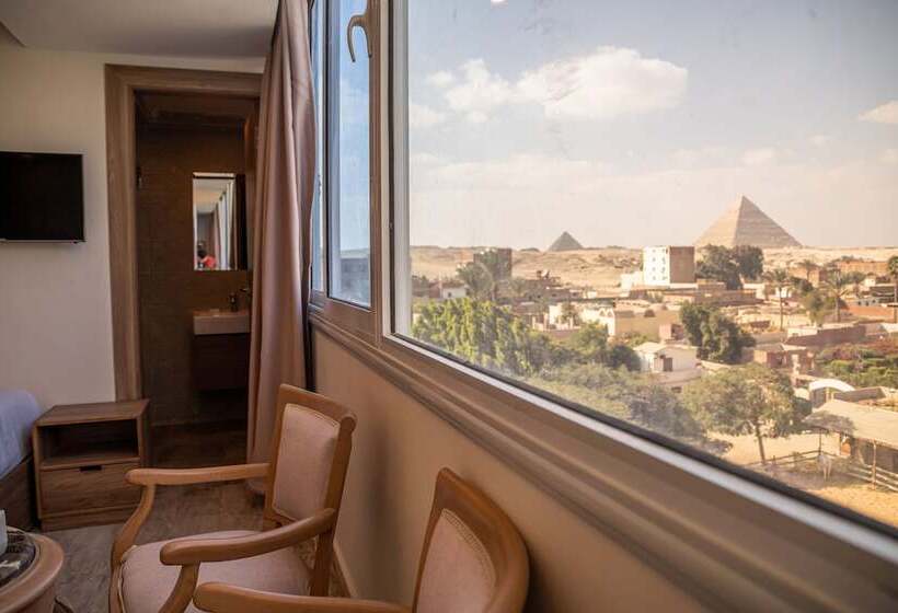 酒店 Nine Pyramids View