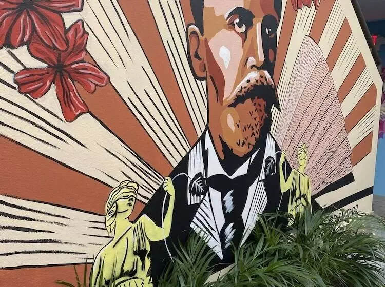 هتل Tapia Haus 103