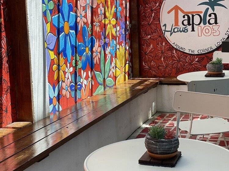 هتل Tapia Haus 103