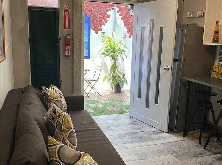 هتل Tapia Haus 103