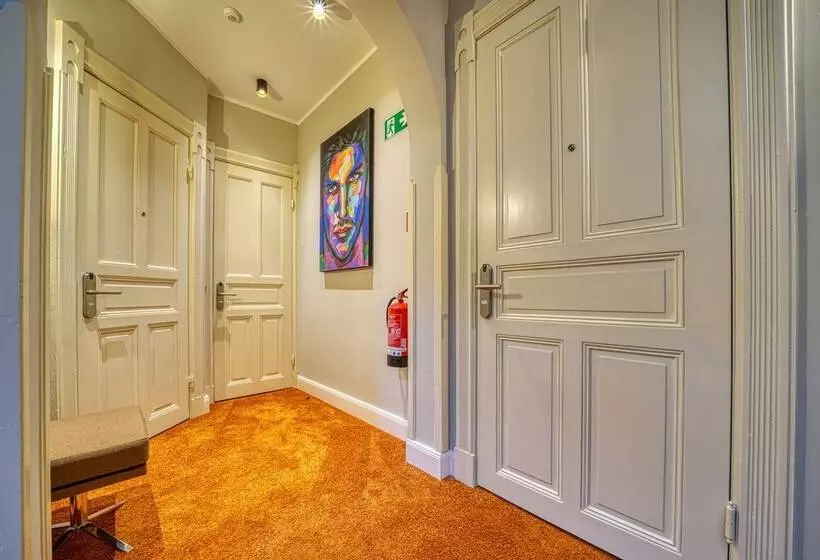 Hotelli Villa Boutique 115 By Ina