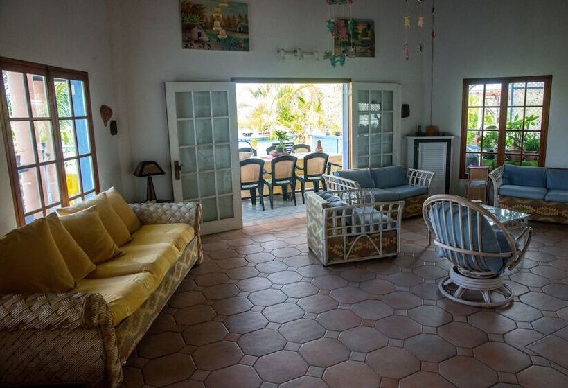 هتل Villa Caribbean Dream