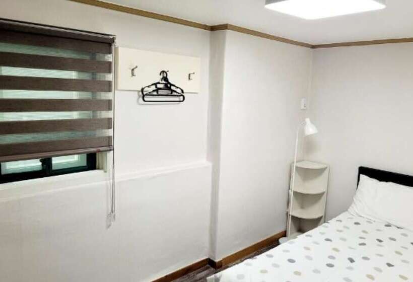 汽车旅馆 Taereung Hill House