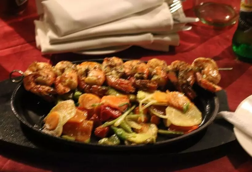 پانسیون Kivuli Villas Diani