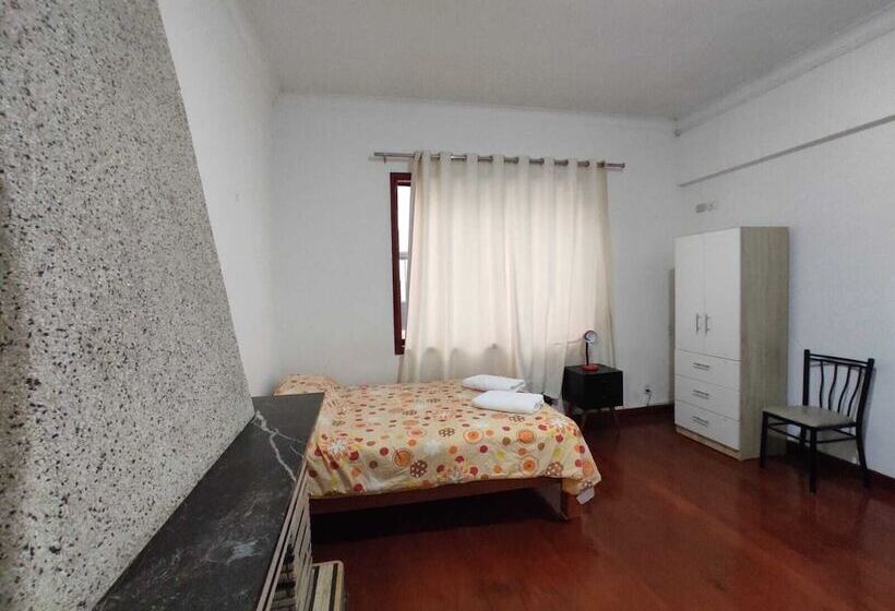 Pension Oscar House 776