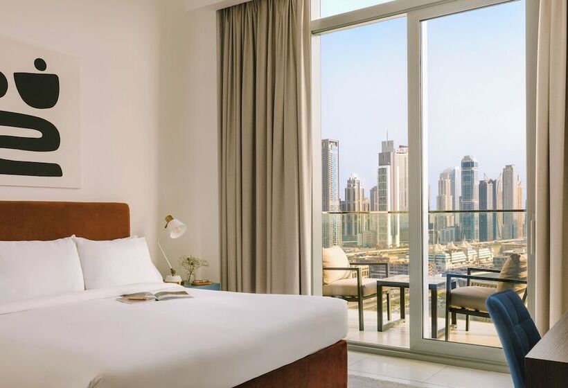 Sonder Downtown Towers