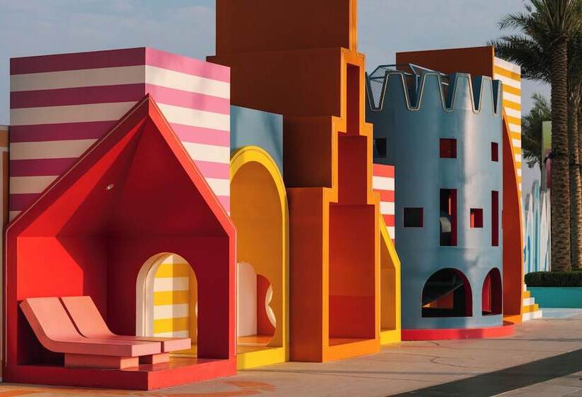 Sonder Downtown Towers