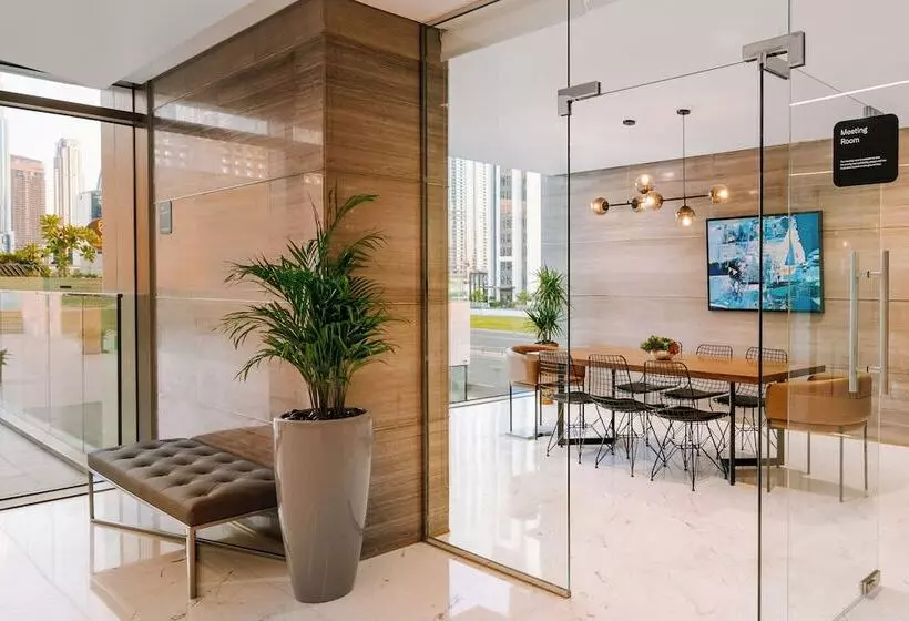 Sonder Downtown Towers