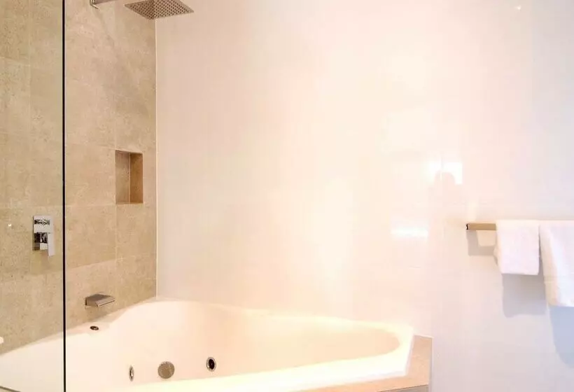 Stables Boutique Motel