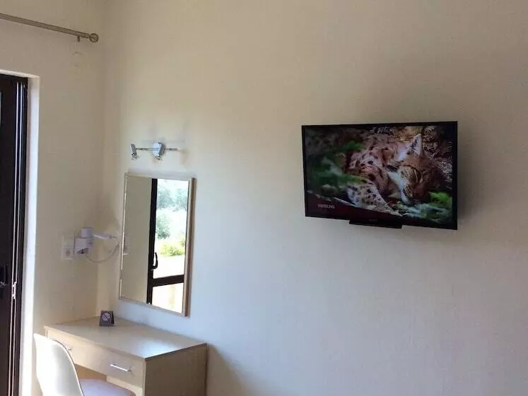 Aamiaismajoitus (B&B) Elena Rooms