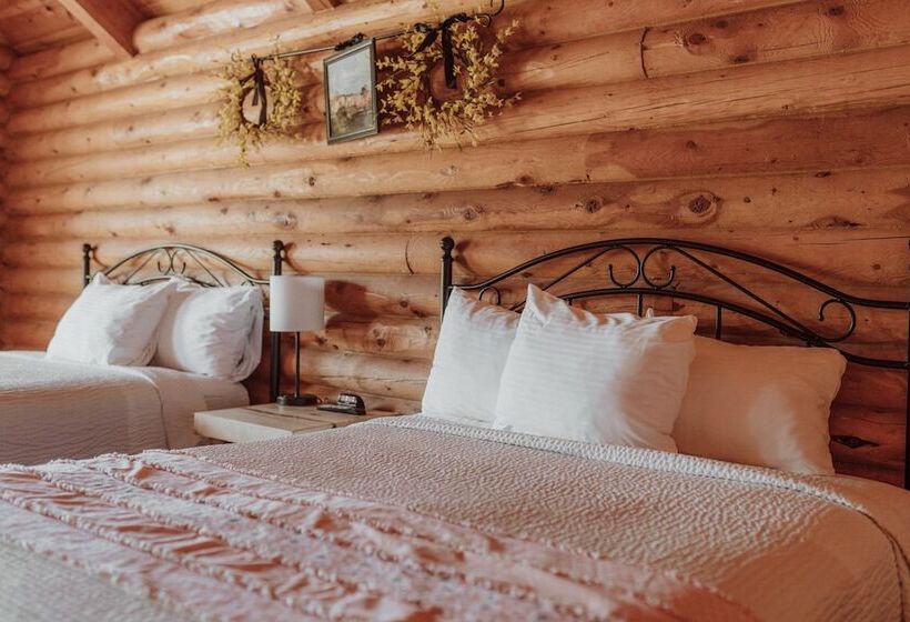 Bryce Canyon Log Cabins