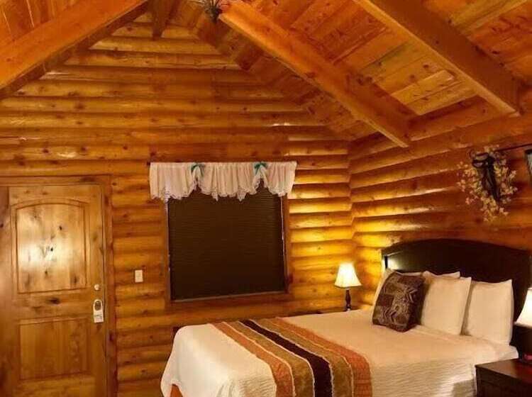 Bryce Canyon Log Cabins