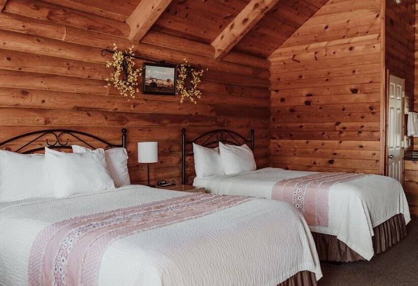 Bryce Canyon Log Cabins