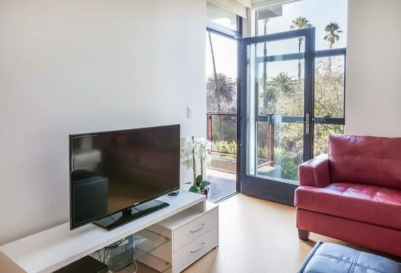 Heaven On Downtown La