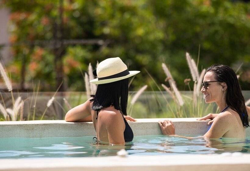 Отель Alkima Athens