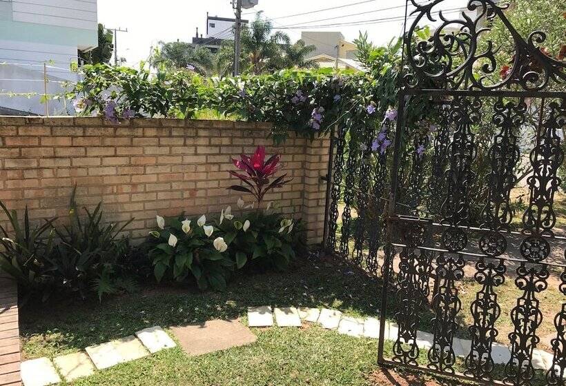 בית מלון כפרי Bbb Rooms Praia Do Campeche Florianópolis