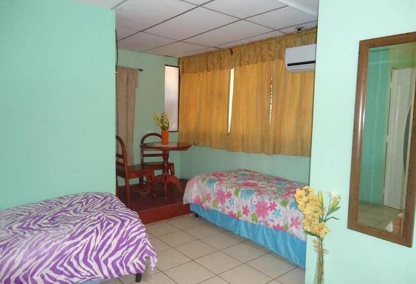 هتل Centroamerica