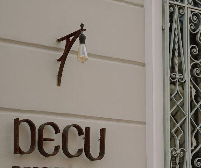 Szálloda Decu Downtown