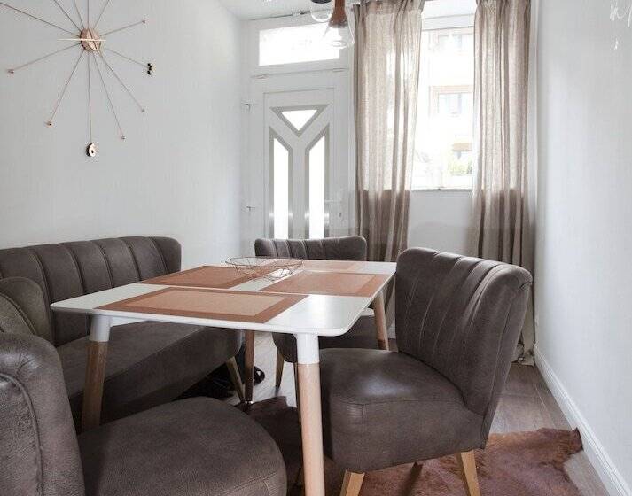 Hotel Ellena S Fewo Am Uke