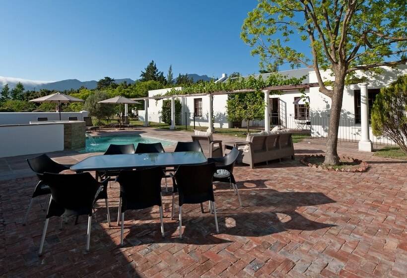 La Galinière Guest Cottages