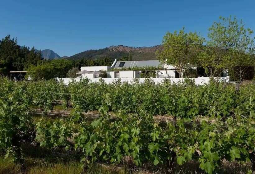La Galinière Guest Cottages