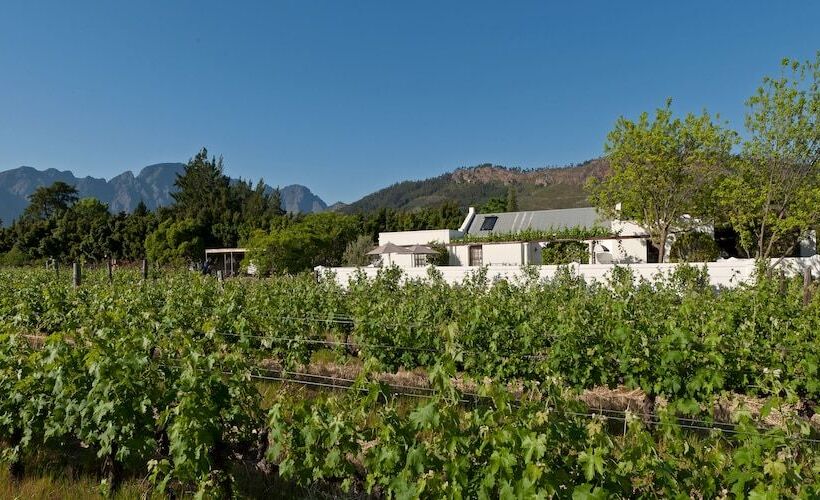 La Galinière Guest Cottages