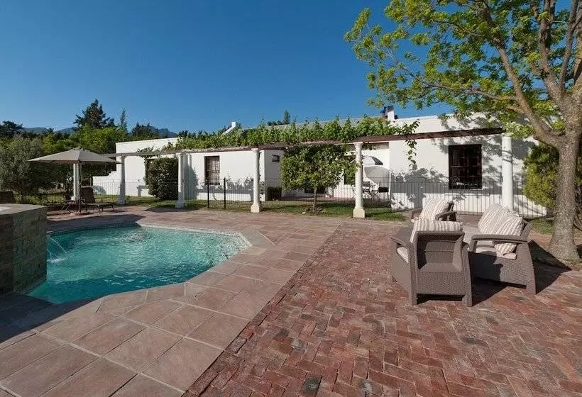 La Galinière Guest Cottages