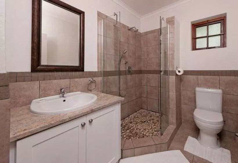 La Galinière Guest Cottages