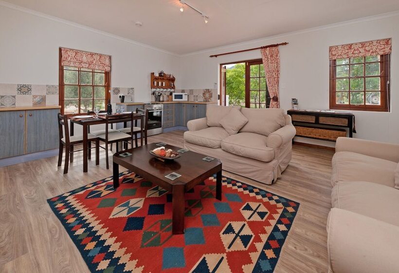 La Galinière Guest Cottages