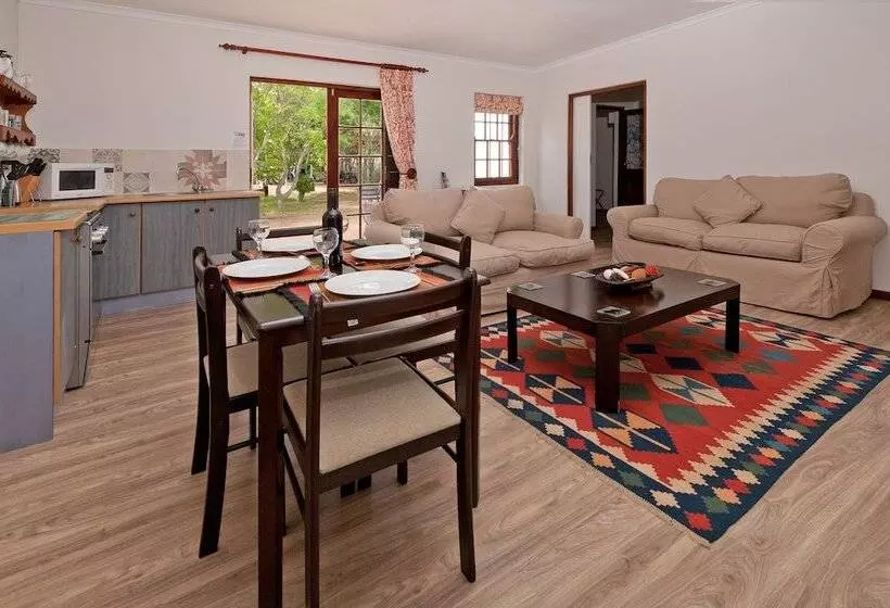 La Galinière Guest Cottages