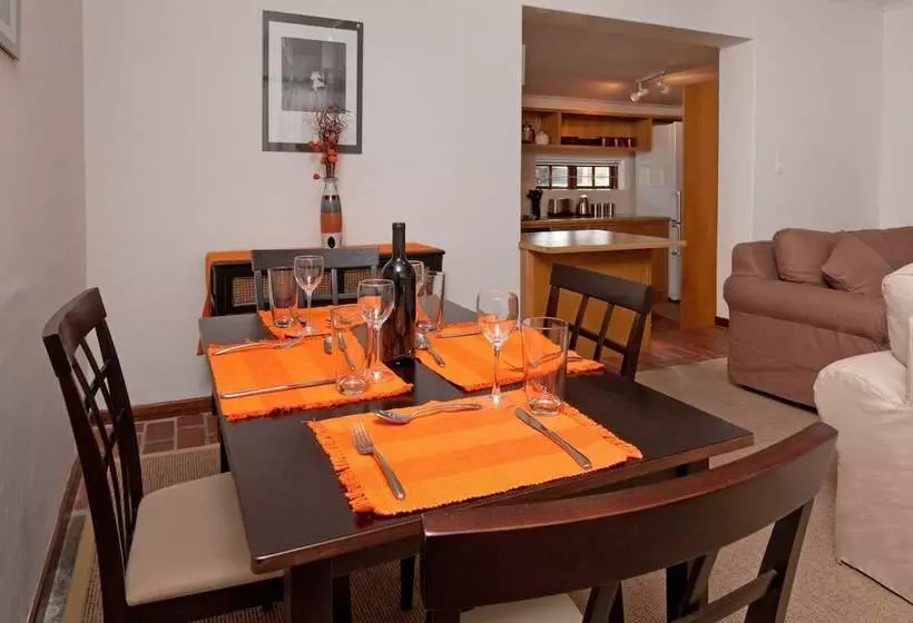 La Galinière Guest Cottages