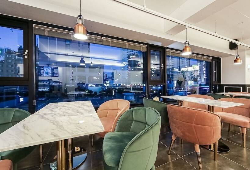 Motel Busan Haeundae Flos