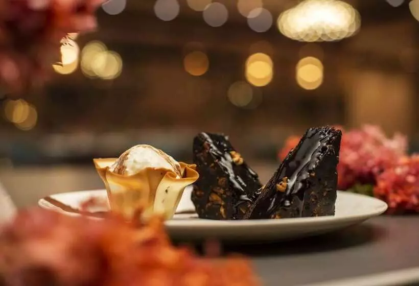 Nest Luxury Hotel And Resorts