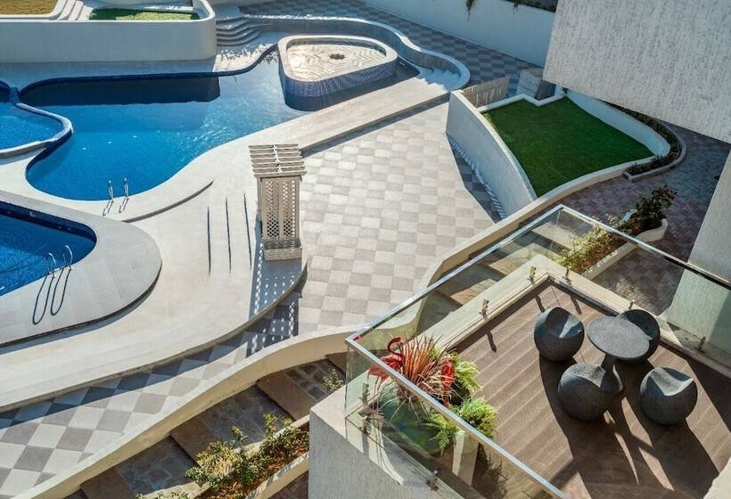 Nest Luxury Hotel And Resorts